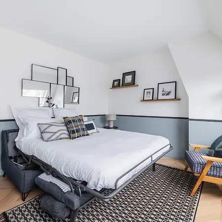 Brand New Luxury Flat In Champs Elysees - Triangle D'or *