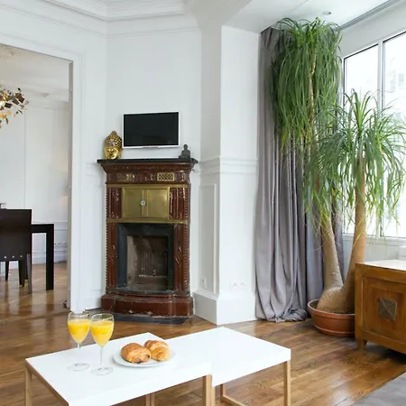 Place Vendome - Cityapartmentstay Parigi