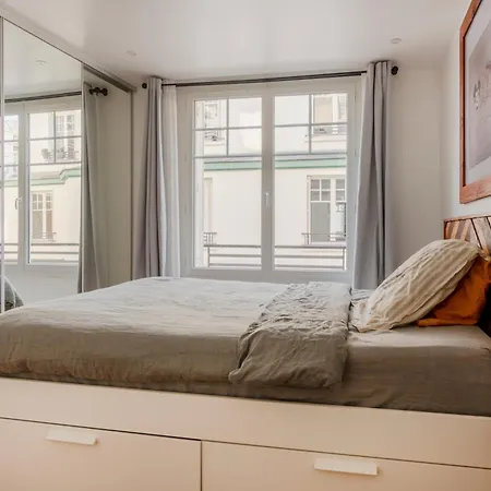 Trocadero Elegant Apartment Paris