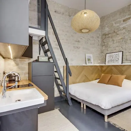 Stylish And Sunny 7bd With Garden For 17 Guests! Appartement *