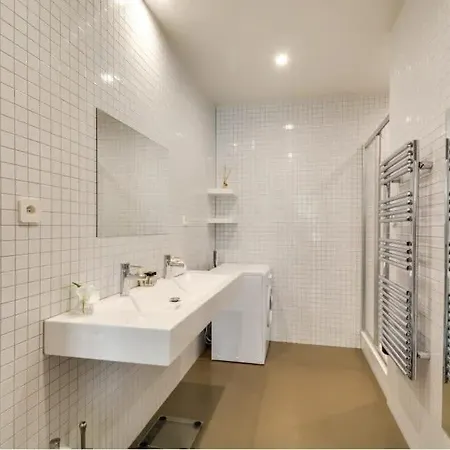 Apartment Modern And Eclectic 3bd Duplex In Le Marais!