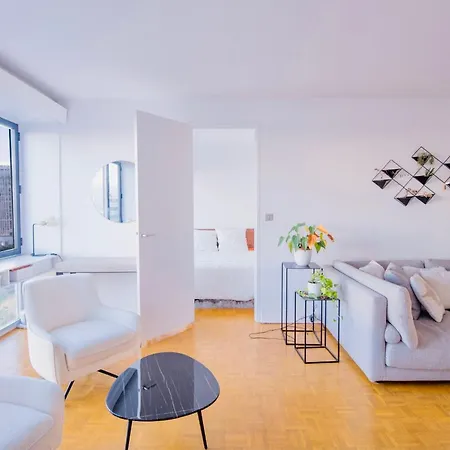 2 Private Bedrooms, Montparnasse Station Séjour chez l'habitant *