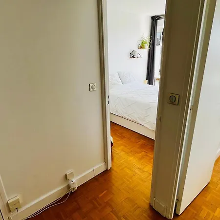Séjour chez l'habitant 2 Private Bedrooms, Montparnasse Station