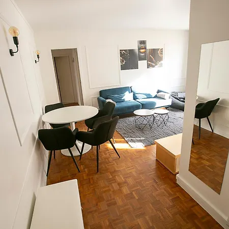 Luxury Batignole Apartment Paris