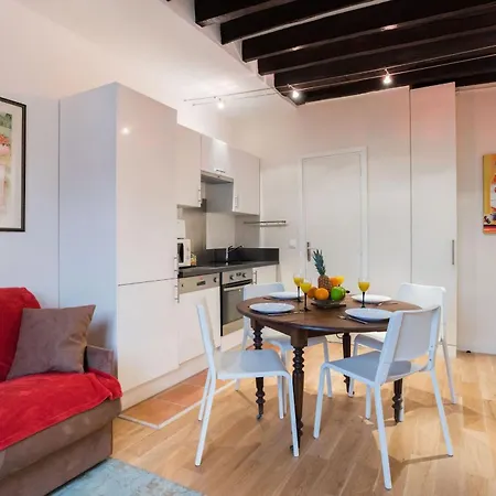Le Marais & Square Du Temple - Cityapartmentstay Apartamento *