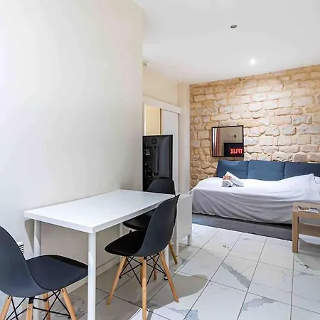 Apartamento Tour Eiffel / Champs De Mars