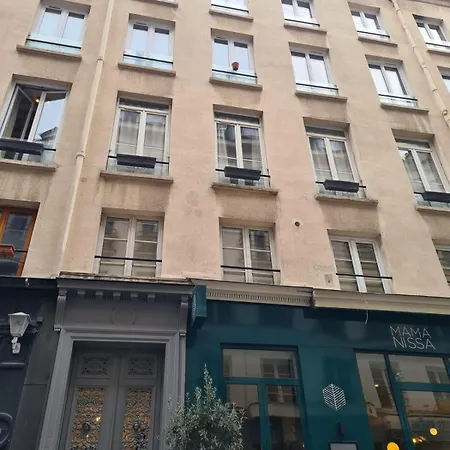 Mandar Apartment Paris