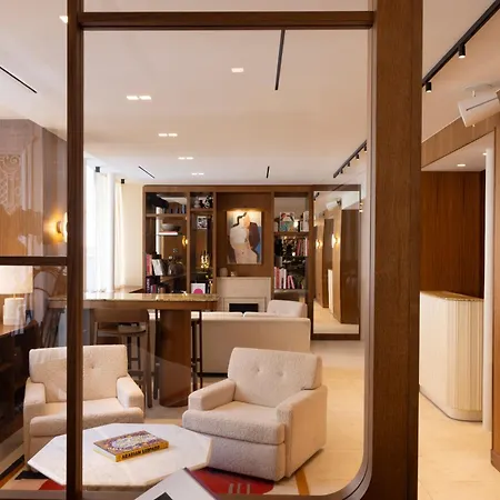 Padam Paris