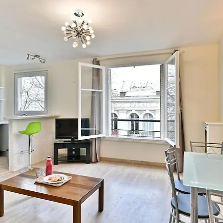 Apartment Central Avenue Du Maine *