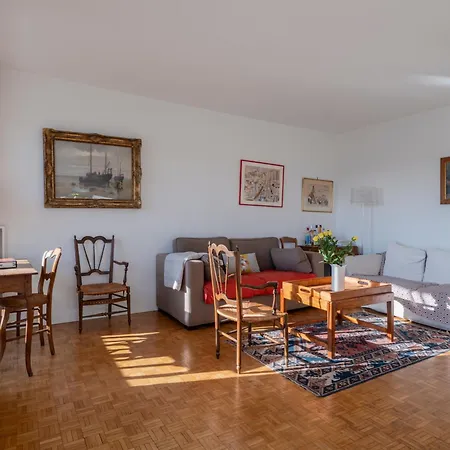 Apartment Eiffel Tower Loft
