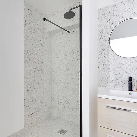Pick A Flat's In Montmartre - Rue Ordener Apartment *