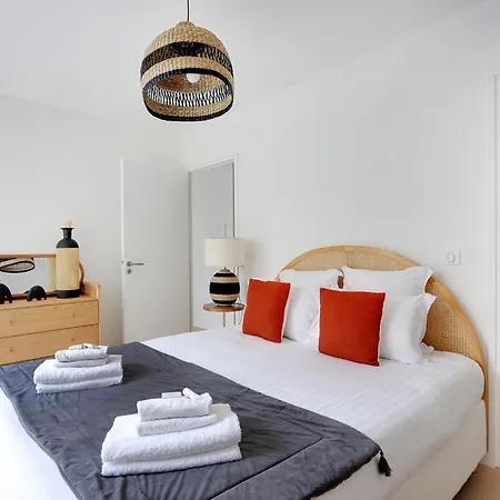 Pick A Flat's In Montmartre - Rue Ordener Paris