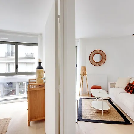 Pick A Flat's In Montmartre - Rue Ordener Apartment *