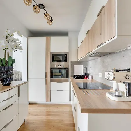 Luxury 75m2 With Eiffel Tower View, 1 Min Metro, Parking *