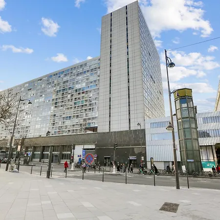 Luxury 75m2 With Eiffel Tower View, 1 Min Metro, Parking