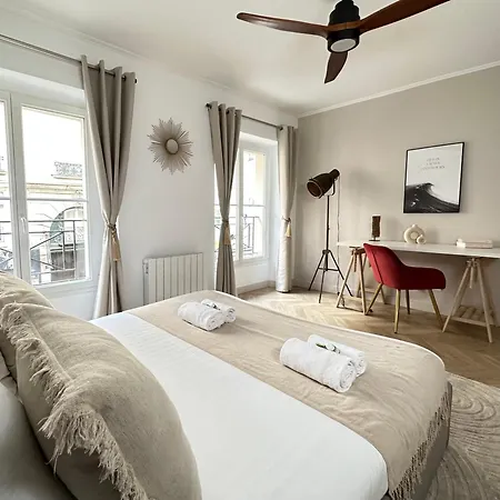 Luxury Family Getaway Near Place Vendome Appartement Paris