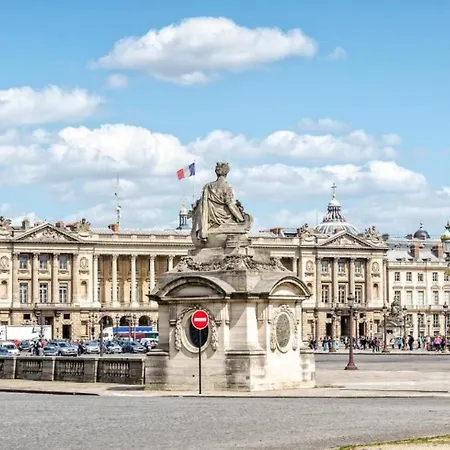 Luxury Family Getaway Near Place Vendome * Paris