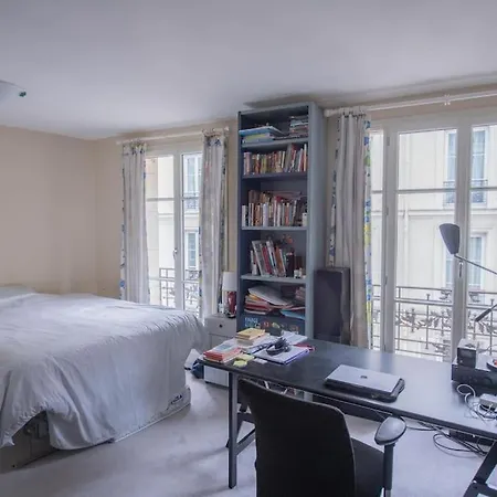 Amazing Flat 3 Bedrooms Notre Dame Paris