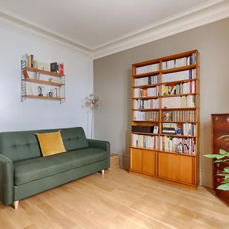 Residor - Haussmanian Flat In The Heart Of *