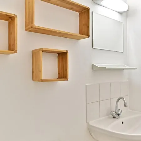 Proche Mairie 10eme Arrondissement Apartment Paris