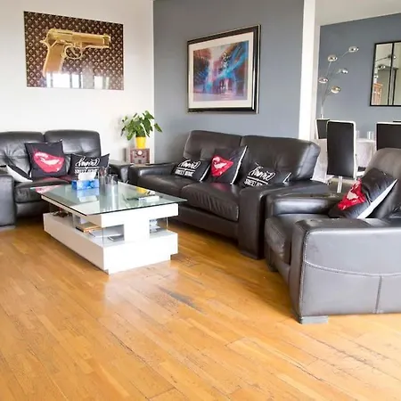 Perfect Modern High Floor With View * Paris