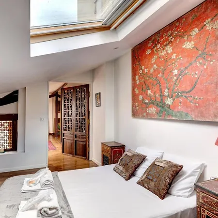 Apartment 259 Suzy - Superb Duplex In Paris