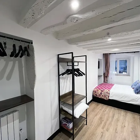 Urban Flat 174 - Vuitton St Denis Apartment