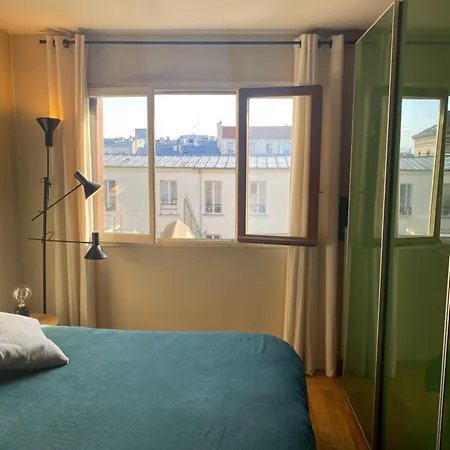 In Montmartre Apartment Paris