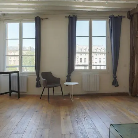 Amazing Flat Views Seine River *