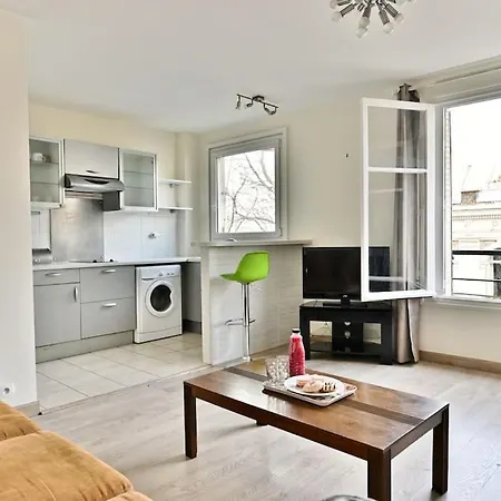 Central Avenue Du Maine Apartment *