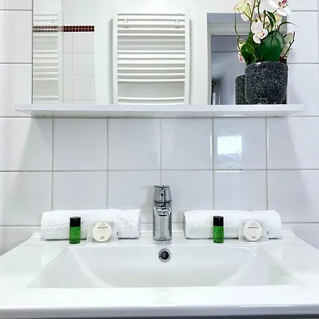 Welcoming & Cosy Flat Near Republique *