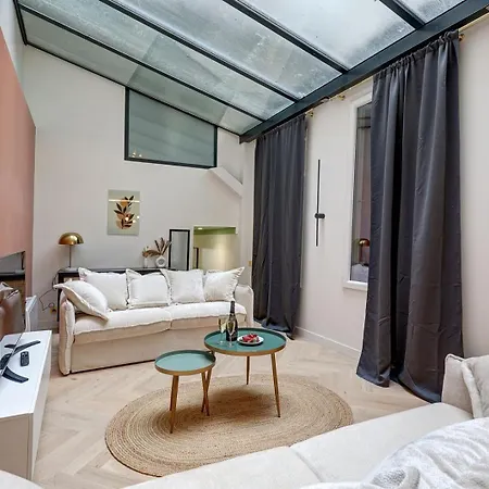 305 Lion - Superb In Apartment