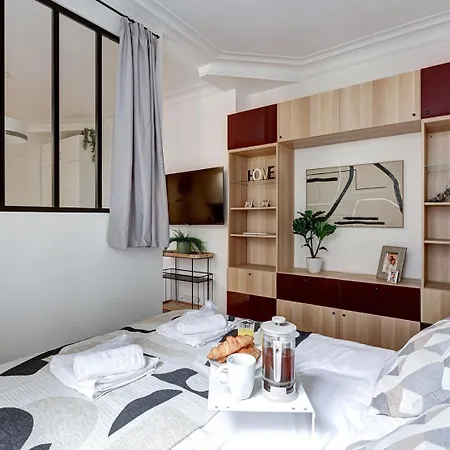 660 Melanie - Superb In Apartment Paris