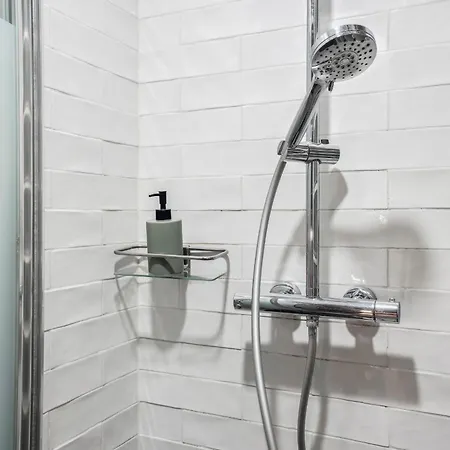 Eiffel & Invalides - Cityapartmentstay