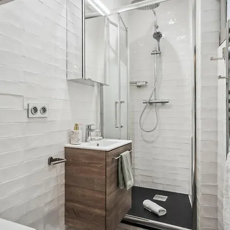 Eiffel & Invalides - Cityapartmentstay Lägenhet Paris