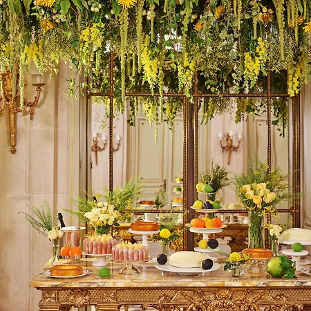 Le Meurice - Dorchester Collection Hotel Paryż