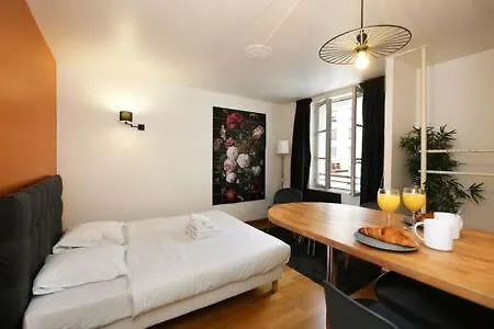 302 - Sejournez Dans Un De Charme A 5 - Flat-guest * 巴黎