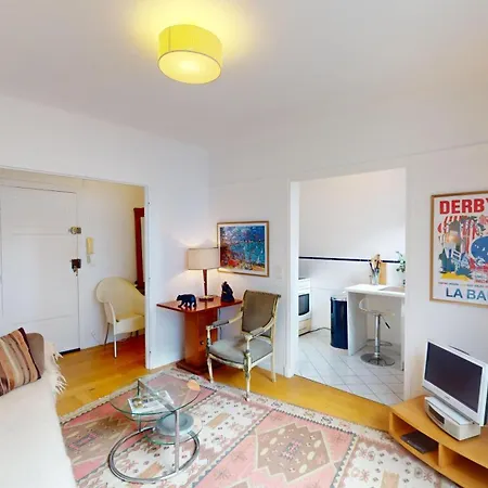 Apartment Joivy Charming Flat Near The Eiffel Tower