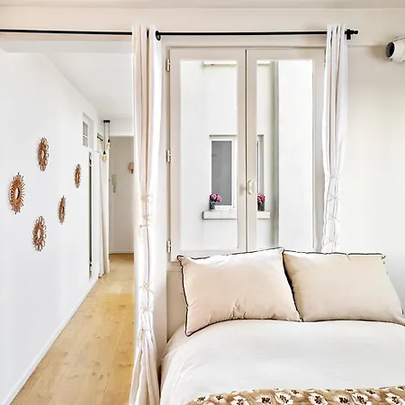 Apartment Saint Sulpice Towers