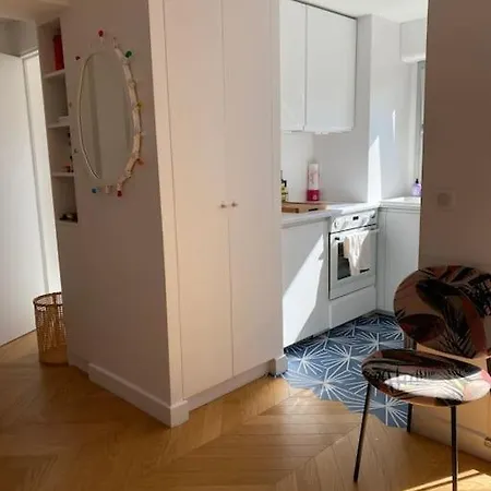 9, Entre Opera Et Pigalle, Superbe Avec Balcon Apartment Paris