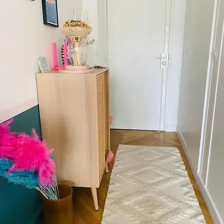 Apartment 9, Entre Opera Et Pigalle, Superbe Avec Balcon Paris