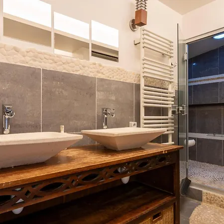 Loft Design & Familial Parc Des Buttes Chaumont Apartment *
