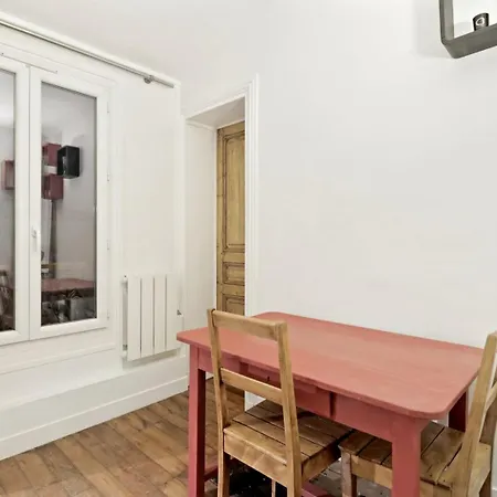 Le Globe-trotter-citeaux Apartment *