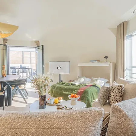 Yuna Porte-maillot - Appart hôtel 4*