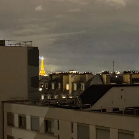 2 Bedroom In Middle Of Paris