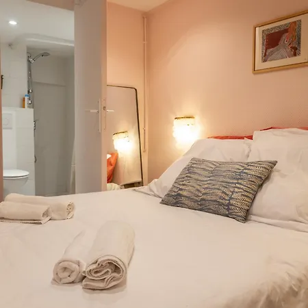 Duplex Historique Coeur Marais Apartment