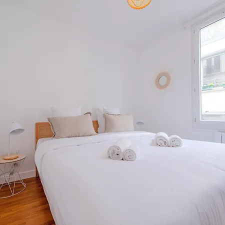 Stunning Flat In * Paris