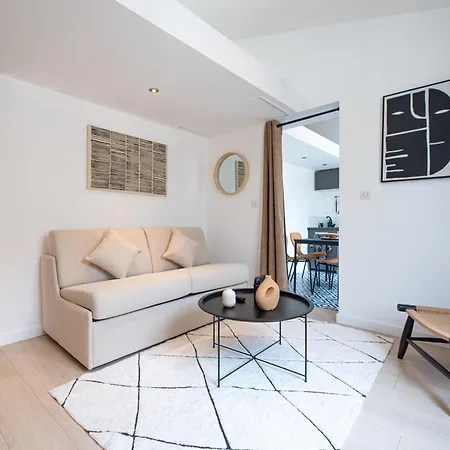Apartment Stunning Flat In *