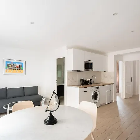 In The Heart Of The Marais With Air Conditioning Paris