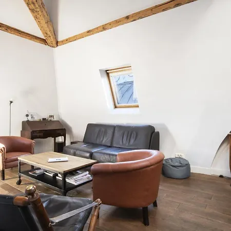 Marais City Center Apartment Paris